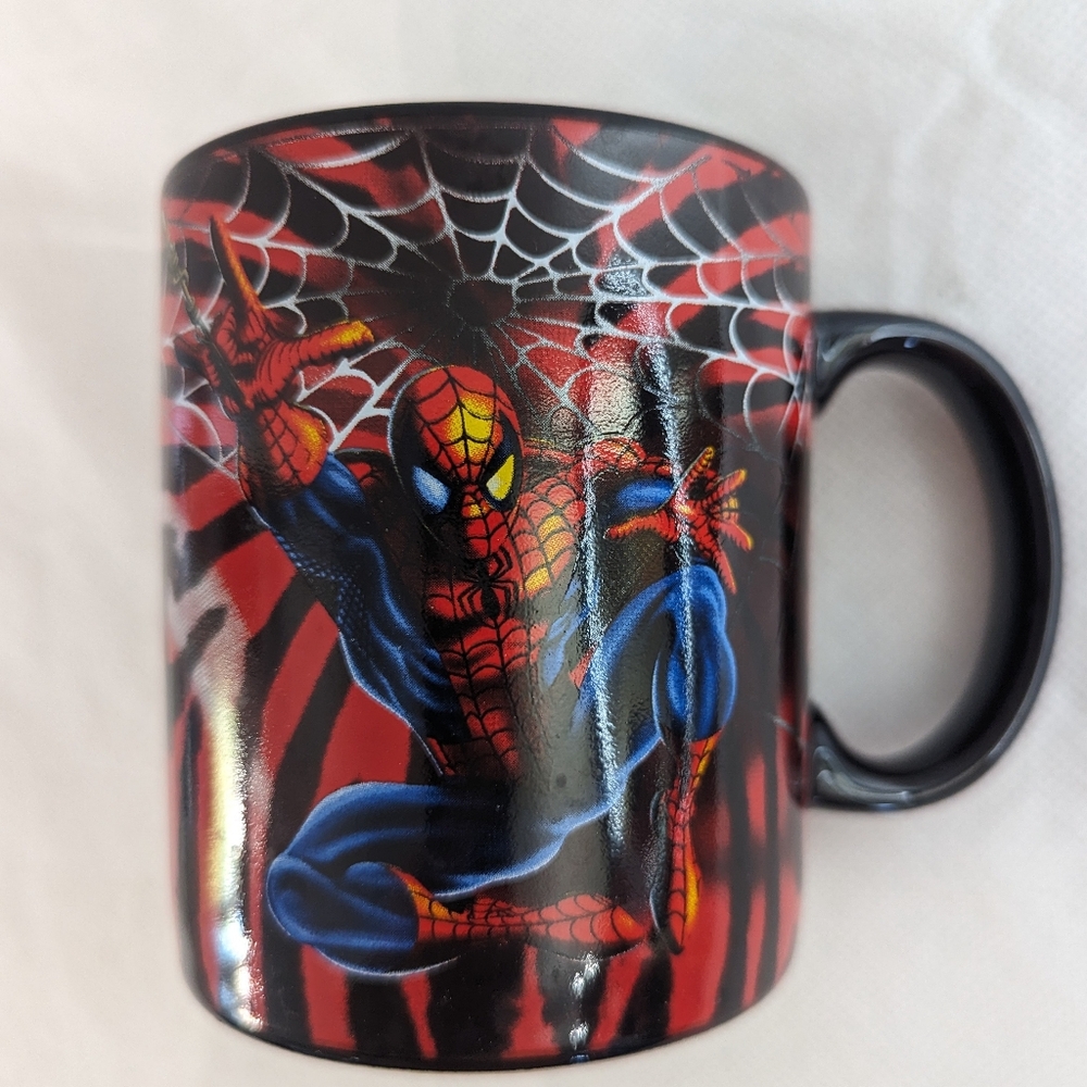Walt Disney & Marvel’s SPIDER-MAN Coffee Mug